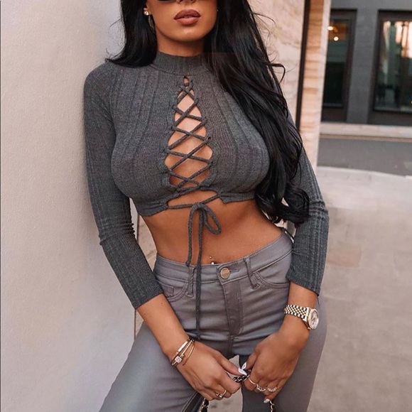 Fashion Nova Sweaters - Crop sweater